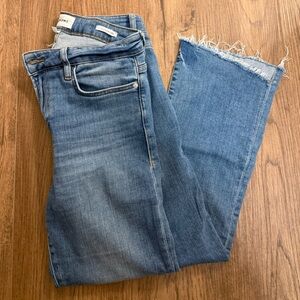 FRAME LE CROP MINI BOOT JEAN size 29